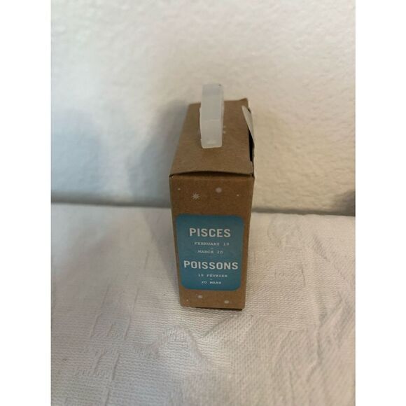 Brand New Urban Outfitters Zodiac AirPod Cases and Charm Set … - Picture 2 of 8